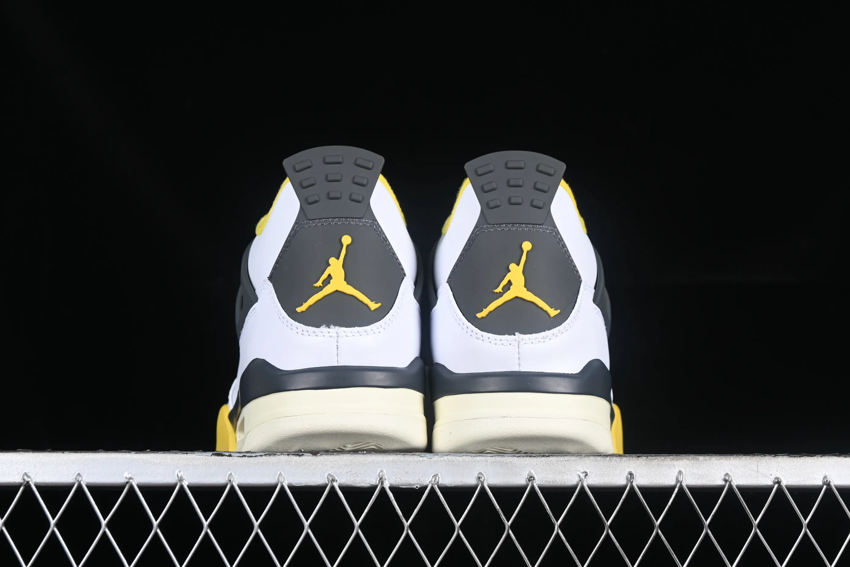 All categories Air Jordan Jordan series basketball shoes Air Jordan 4 Air Jordan 4 Retro "Vivid Sulfur" AJ4 Joe 4 White Thunder AQ9129-101